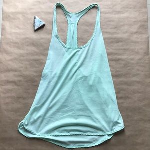 EUC! Mint green lulu swift tank